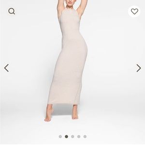 NWT SKIMS sleeveless long dress in limited edition color